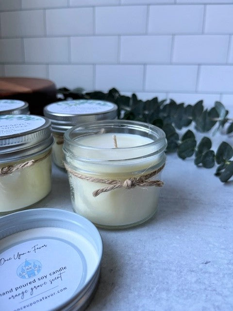 SOY CANDLE FAVORS - EUCALYPTUS DESIGN